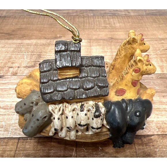 Miniature Noahs Ark Detailed Collectible Ornament Resin Animal Sculpture - Picture 1 of 7